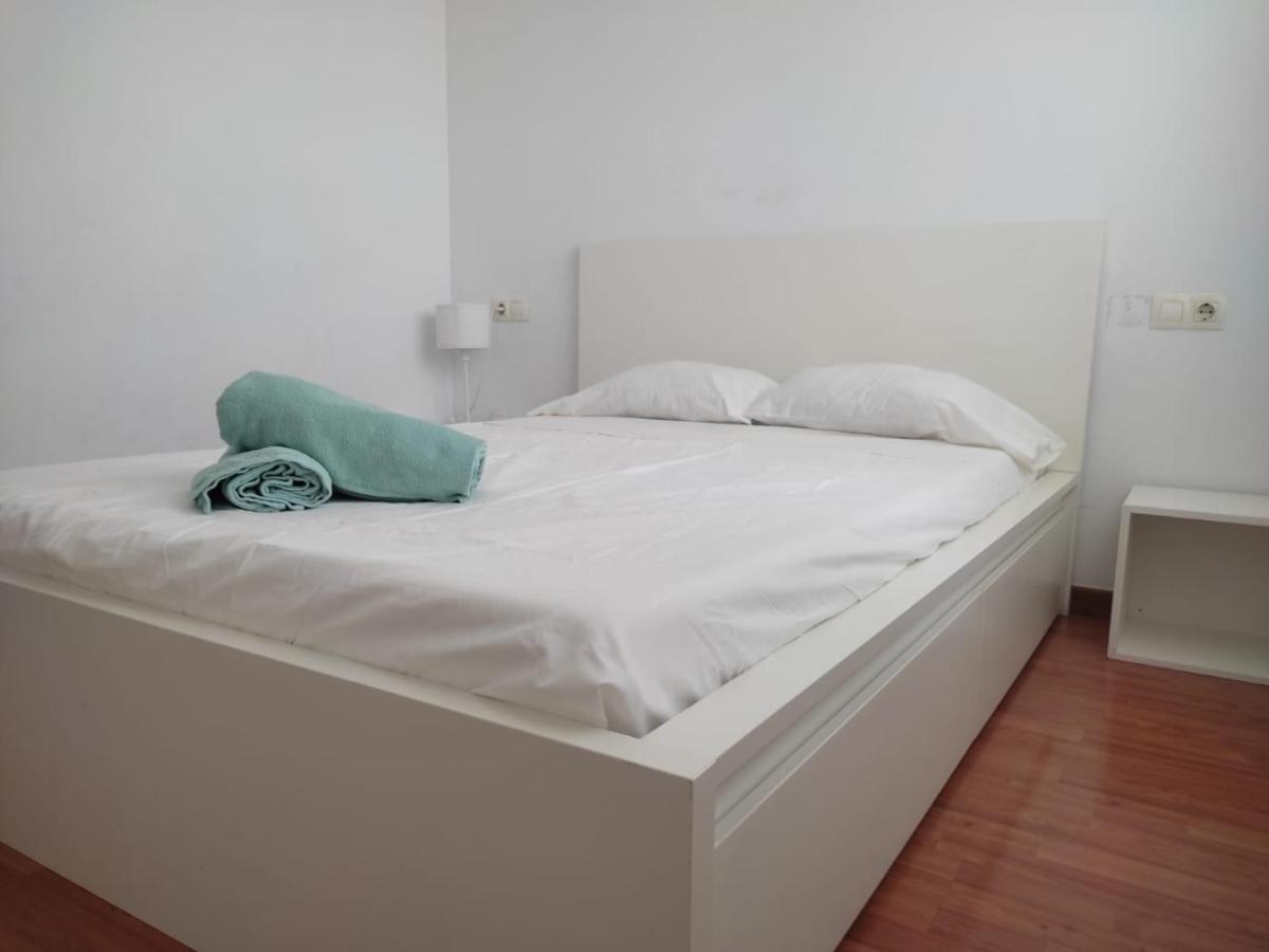 Ap4Us B1 - Apartment For Us - Sightseeing & Beach Near To Barcelona バダロナ エクステリア 写真
