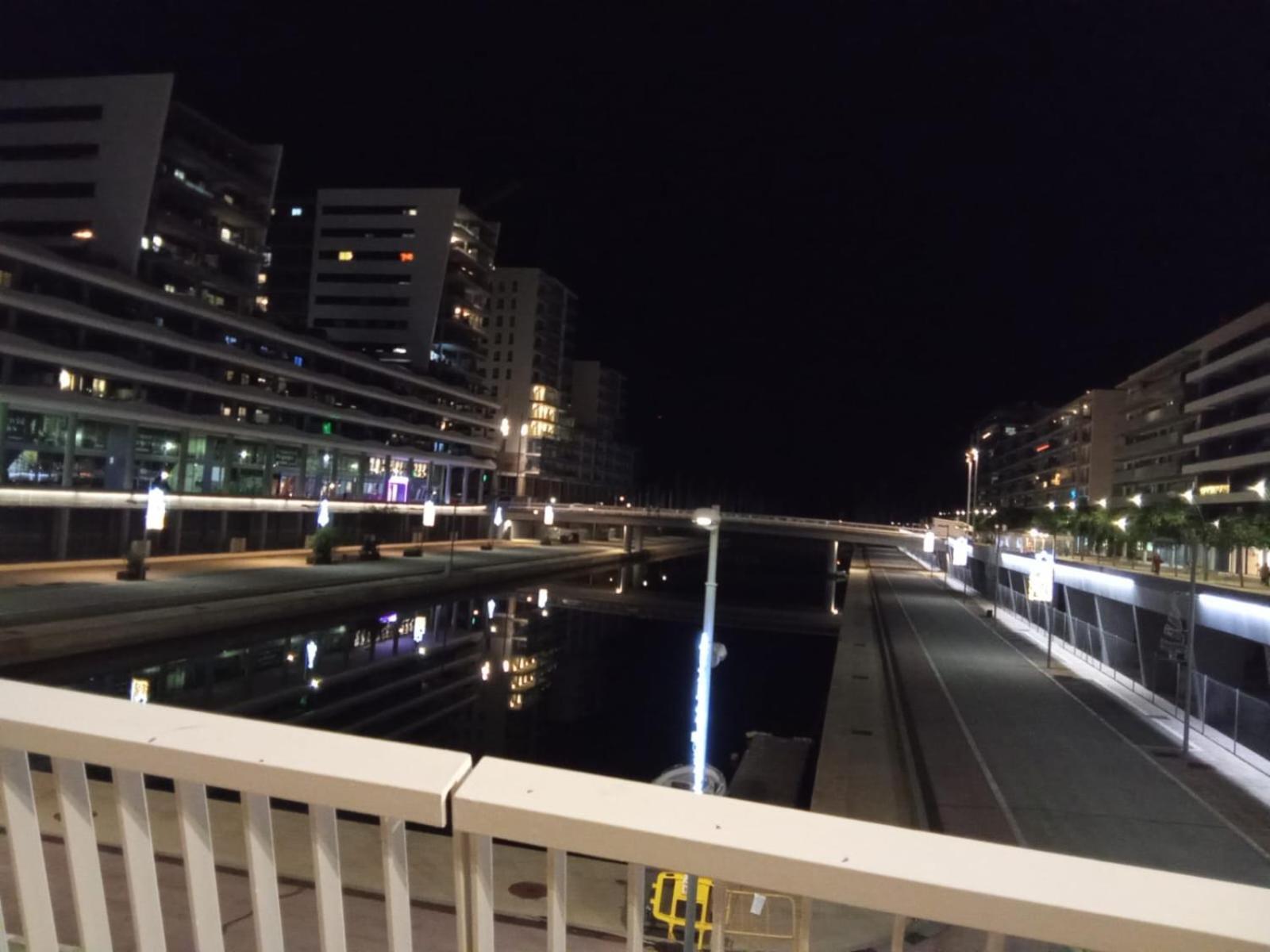 Ap4Us B1 - Apartment For Us - Sightseeing & Beach Near To Barcelona バダロナ エクステリア 写真